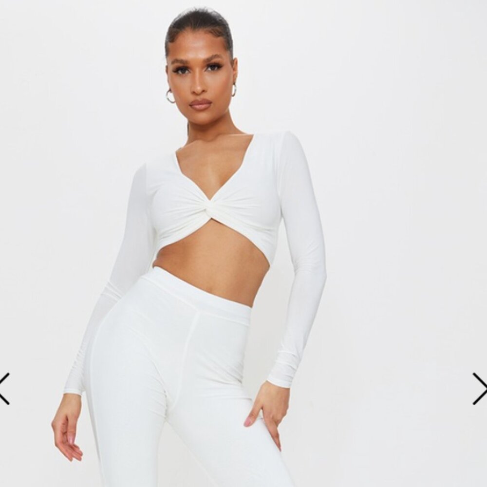 Pretty Little Thing - White Slinky Twist Front Long Sleeve Crop Top - Size 6